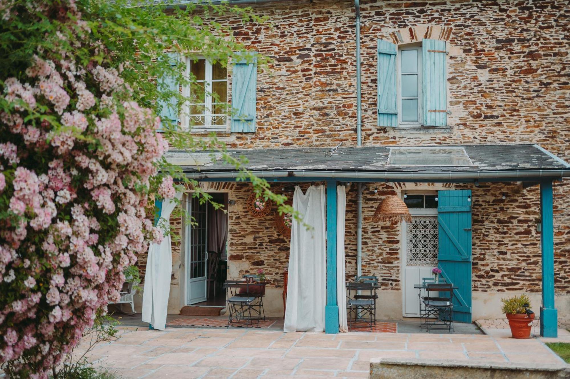 ホテル Domaine De La Fauvriere Sainte-Honorine-de-Ducy エクステリア 写真